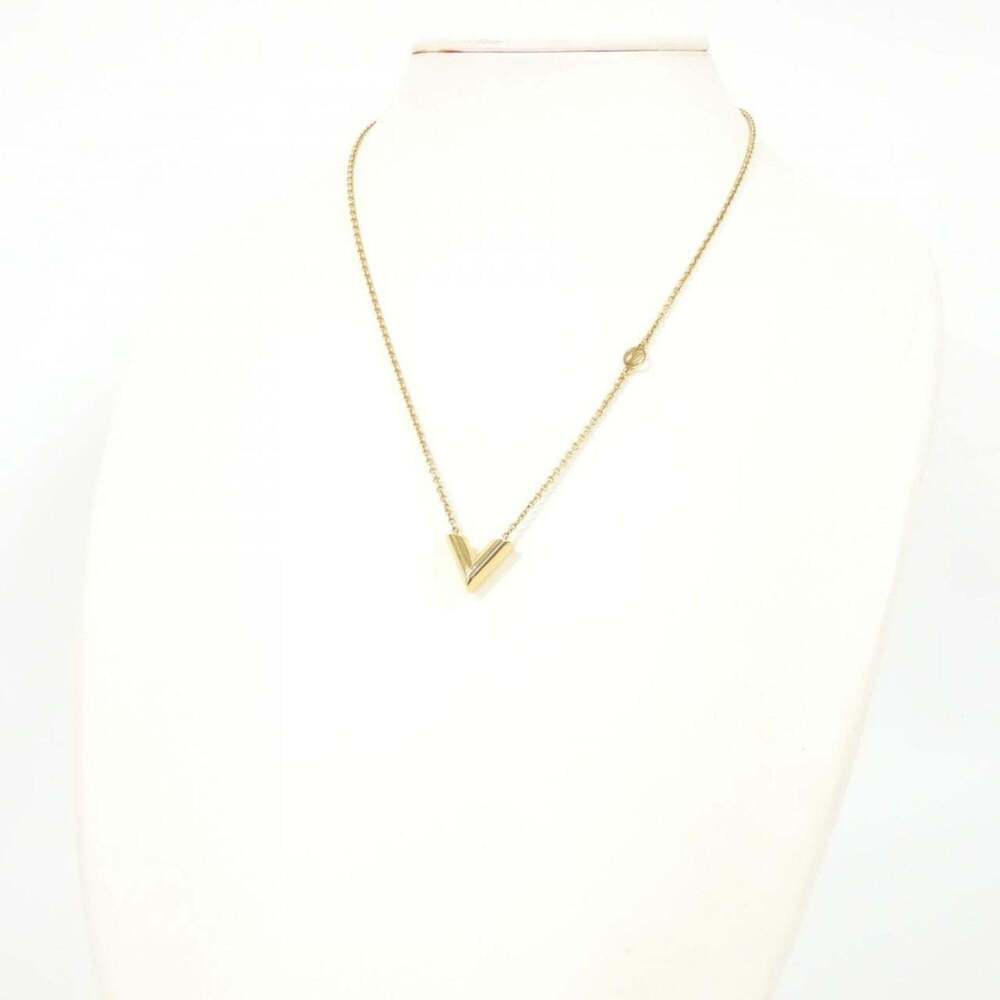 LOUIS VUITTON Gold Necklace - Picture 4 of 4